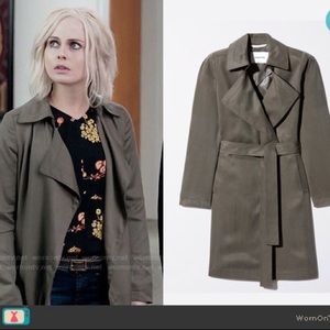 Aritzia Babaton Maximo Trench Coat